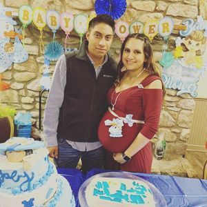 Meet your Posher, Robles